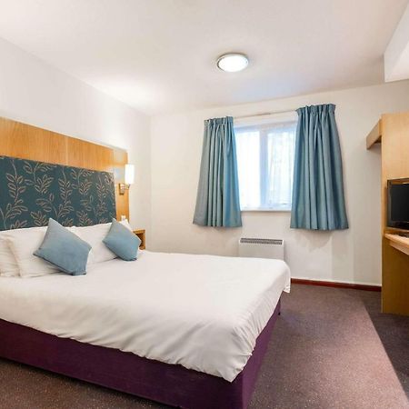 Comfort Inn Manchester North Middleton  Ngoại thất bức ảnh